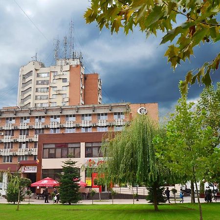 Hotel Gorj Тыргу-Жиу Экстерьер фото